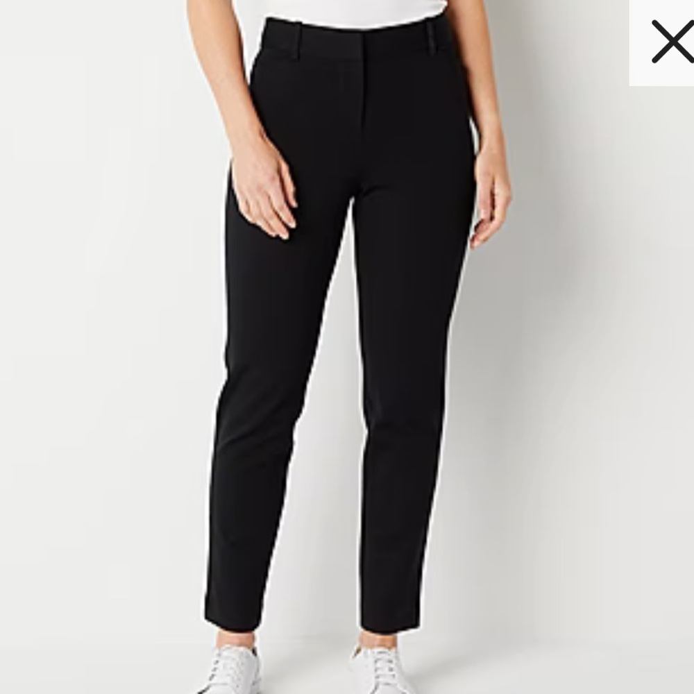 Liz Claiborne Black Ankle Pants